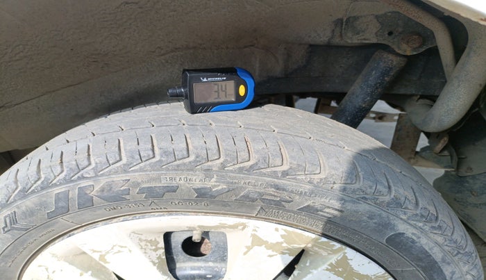 2011 Maruti Wagon R 1.0 VXI, Petrol, Manual, 61,128 km, tyre