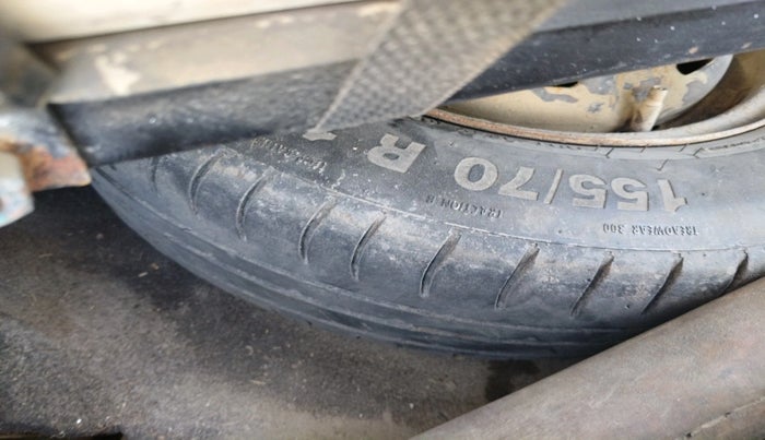 2014 Hyundai Santro Xing GLS, Petrol, Manual, 1,38,510 km, tyre