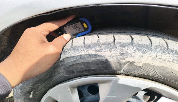 2016 Honda Amaze 1.5L I-DTEC S, Diesel, Manual, 1,78,032 km, tyre