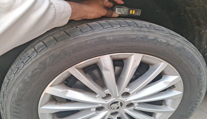 2022 Skoda Kodiaq L&K, Petrol, Automatic, 31,683 km, tyre