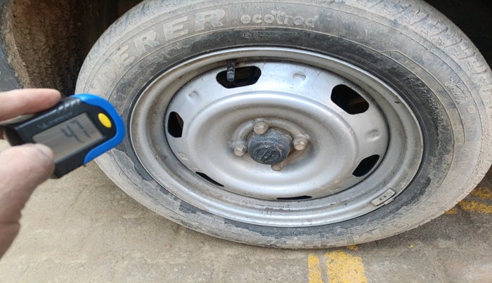 2023 Nissan MAGNITE XE, Petrol, Manual, 19,696 km, tyre