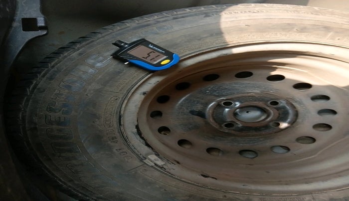 2019 Hyundai Elite i20 MAGNA PLUS 1.2, Petrol, Manual, 1,52,710 km, tyre