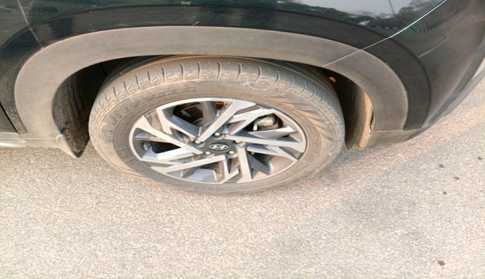 2024 Hyundai Creta SX 1.5 PETROL, Petrol, Manual, 52,145 km, tyre