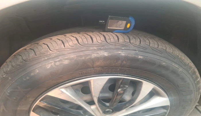 2014 Maruti Swift Dzire VXI, Petrol, Manual, 1,17,078 km, tyre