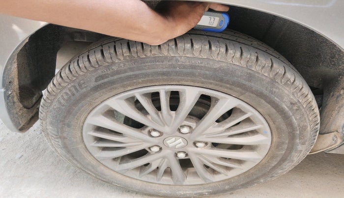 2021 Maruti Ertiga ZXI+ SHVS, Petrol, Manual, 5,779 km, tyre