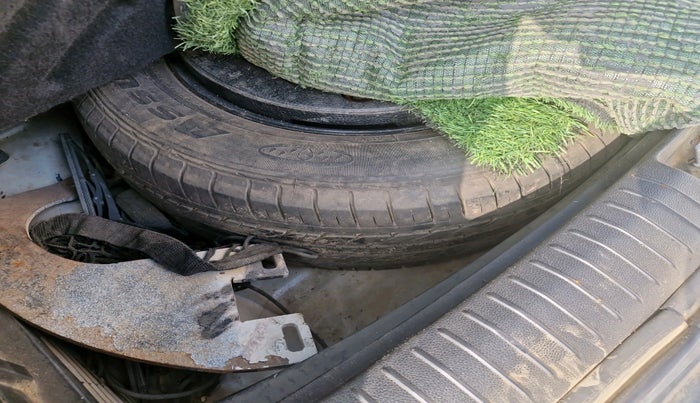 2018 Hyundai Creta S 1.4 DIESEL, Diesel, Manual, 1,02,737 km, tyre