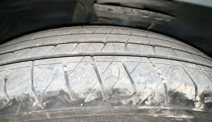 2021 Tata Safari XZ PLUS, Diesel, Manual, 1,51,160 km, tyre