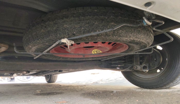 2021 Renault TRIBER RXT, Petrol, Manual, 34,222 km, tyre