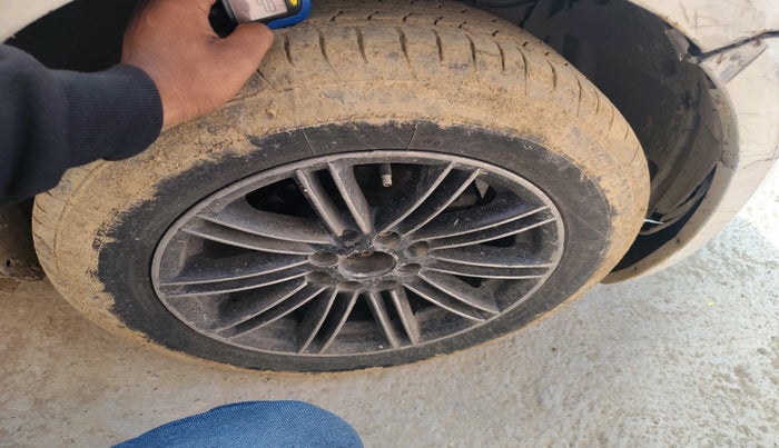 2012 Maruti Swift ZDI, Diesel, Manual, 87,785 km, tyre