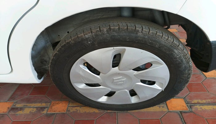 2016 Maruti Celerio VXI AMT, Petrol, Automatic, 40,098 km, tyre