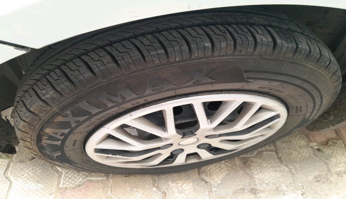 2013 Maruti Swift Dzire VDI, Diesel, Manual, 51,734 km, tyre