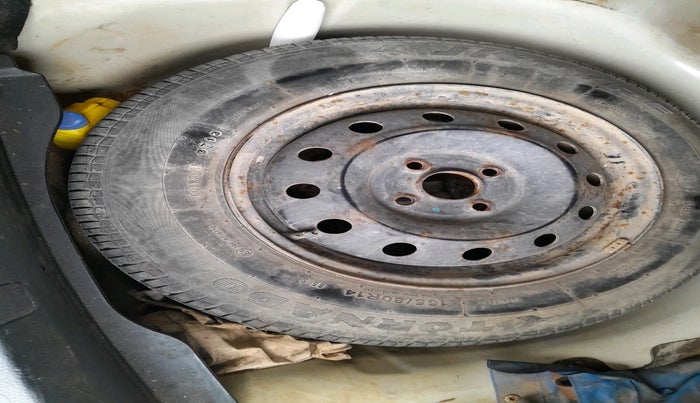 2013 Maruti Swift Dzire VDI, Diesel, Manual, 51,734 km, tyre