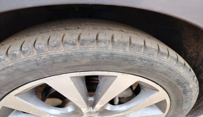 2014 Hyundai Verna FLUIDIC 1.4 VTVT CX, Petrol, Manual, 92,698 km, tyre