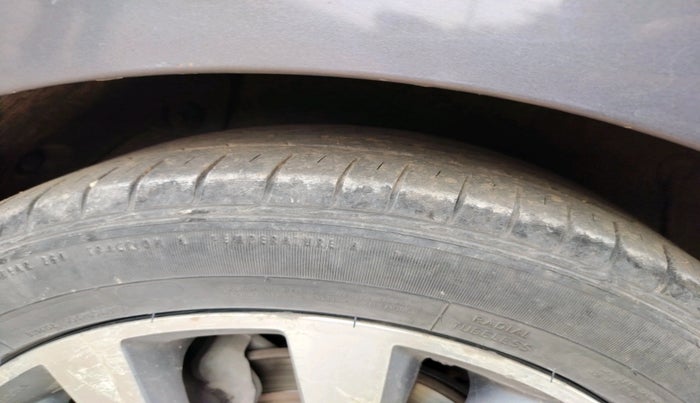 2014 Hyundai Verna FLUIDIC 1.4 VTVT CX, Petrol, Manual, 92,698 km, tyre