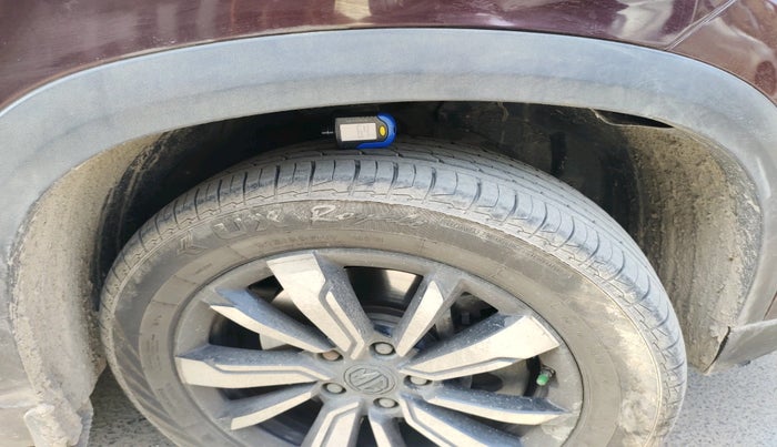 2019 MG HECTOR SHARP 2.0 DIESEL, Diesel, Manual, 1,06,853 km, tyre