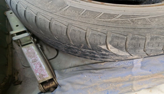 2018 Maruti Vitara Brezza VDI, Diesel, Manual, 1,53,110 km, tyre