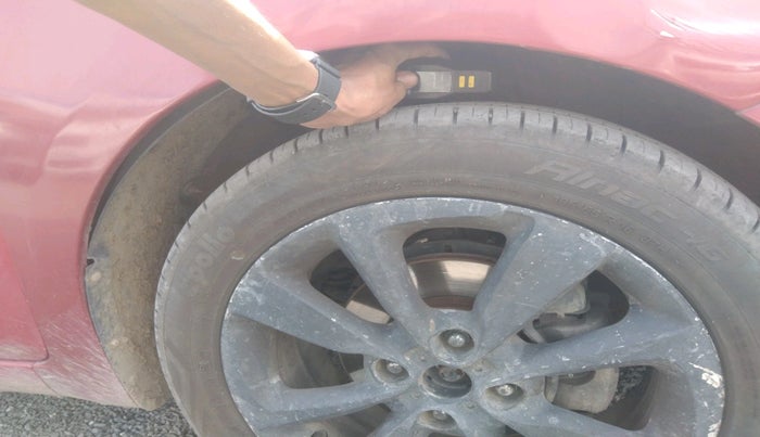 2014 Hyundai Elite i20 ASTA 1.4 CRDI, Diesel, Manual, 1,46,761 km, tyre