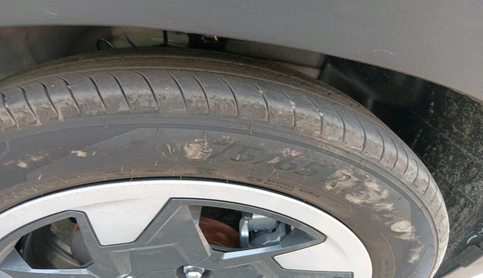 2025 Hyundai EXTER SX 1.2 MT Hy-CNG Duo , Petrol, Manual, 462 km, tyre