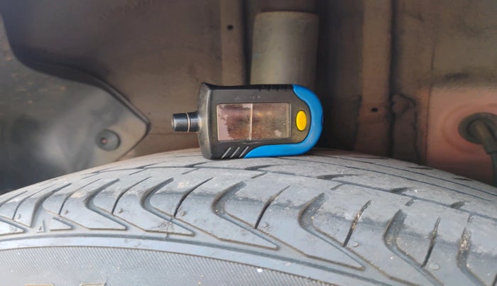 2017 Hyundai Elite i20 SPORTZ 1.2, Petrol, Manual, 85,932 km, tyre