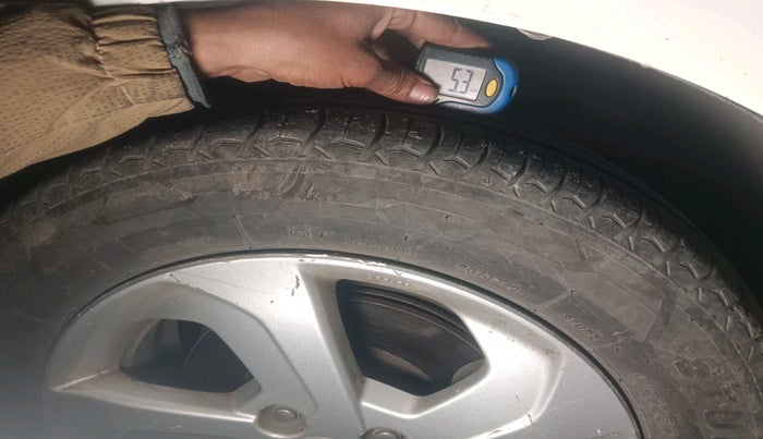 2014 Honda City 1.5L I-VTEC V MT, Petrol, Manual, 84,809 km, tyre