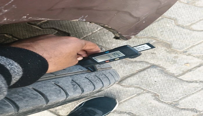 2016 Honda City 1.5L I-DTEC SV, Diesel, Manual, 1,18,084 km, tyre