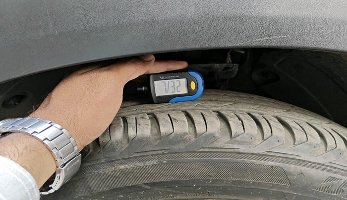 2018 Hyundai Tucson GLS 2WD AT PETROL, Petrol, Automatic, 43,481 km, tyre