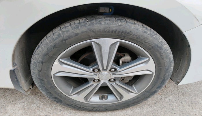 2019 Hyundai Verna 1.6 VTVT SX O, Petrol, Manual, 1,05,785 km, tyre