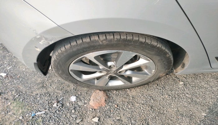 2016 Hyundai Elite i20 ASTA 1.2 (O), CNG, Manual, 98,000 km, tyre