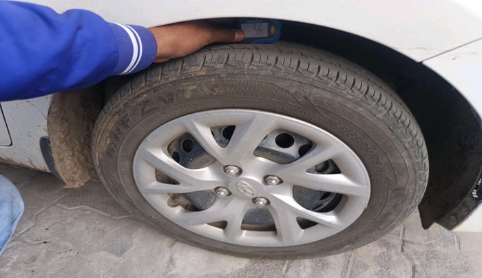 2017 Hyundai Grand i10 SPORTZ 1.2 KAPPA VTVT, Petrol, Manual, 48,183 km, tyre