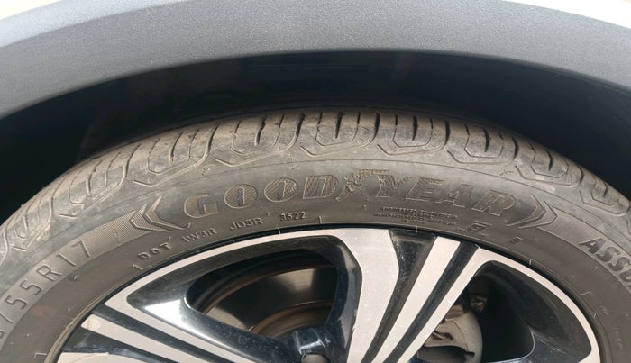 2022 MG ASTOR SHARP 1.5 CVT, Petrol, Automatic, 44,982 km, tyre