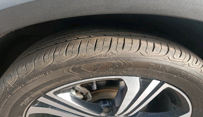 2022 MG ASTOR SHARP 1.5 CVT, Petrol, Automatic, 44,982 km, tyre