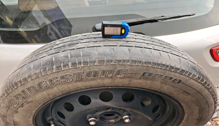 2013 Ford Ecosport TITANIUM 1.5L DIESEL, Diesel, Manual, 1,51,760 km, tyre