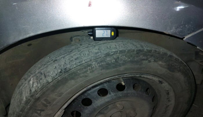 2016 Maruti Celerio VXI AMT, Petrol, Automatic, 1,44,761 km, tyre