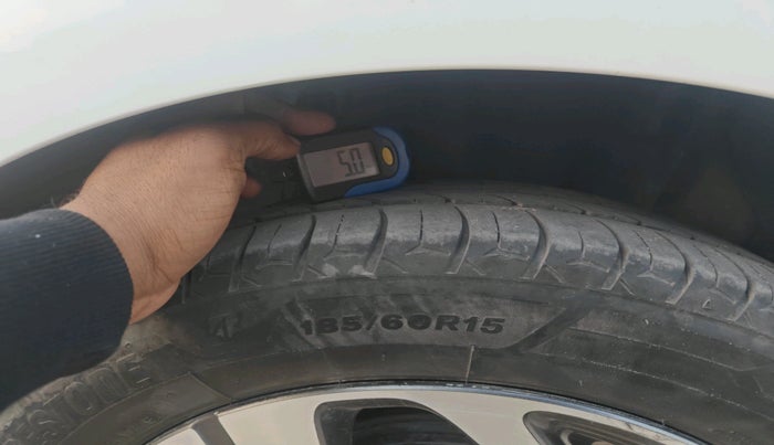 2023 Hyundai AURA SX 1.2, Petrol, Manual, 1,17,326 km, tyre