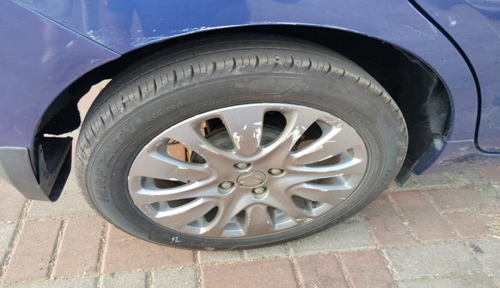 2016 Maruti Baleno ZETA CVT PETROL 1.2, Petrol, Automatic, 67,501 km, tyre