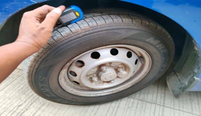 2012 Hyundai Eon D-LITE+, Petrol, Manual, 14,879 km, tyre