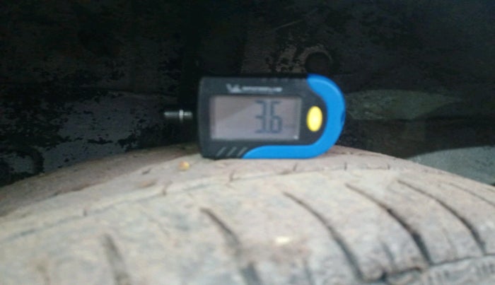 2017 Hyundai Grand i10 SPORTZ 1.2 KAPPA VTVT, Petrol, Manual, 83,133 km, tyre