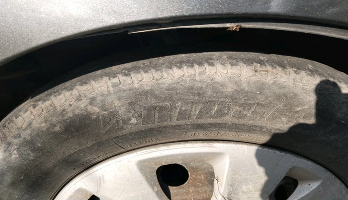 2011 Hyundai i10 MAGNA 1.2, Petrol, Manual, 97,232 km, tyre