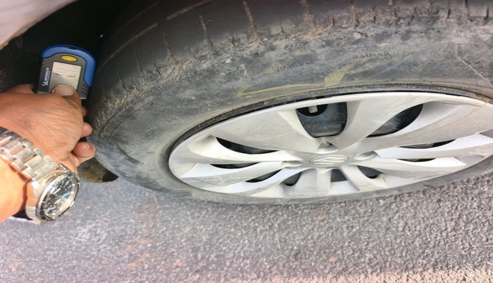 2016 Maruti Baleno DELTA DIESEL 1.3, Diesel, Manual, 77,184 km, tyre