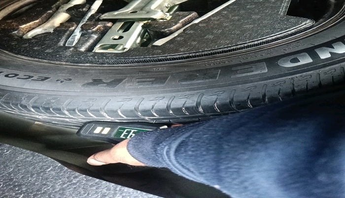 2023 Maruti BREZZA VXI S-CNG, Petrol, Manual, 25,345 km, tyre