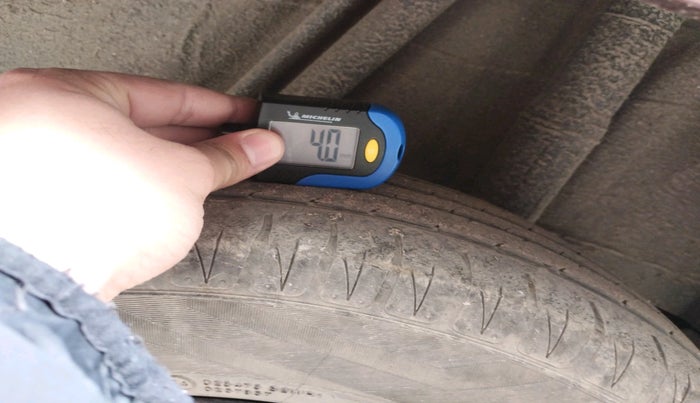 2015 Honda Jazz 1.2L I-VTEC SV, Petrol, Manual, 86,721 km, tyre