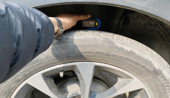 2021 Tata NEXON XZ PLUS PETROL, Petrol, Manual, 67,696 km, tyre