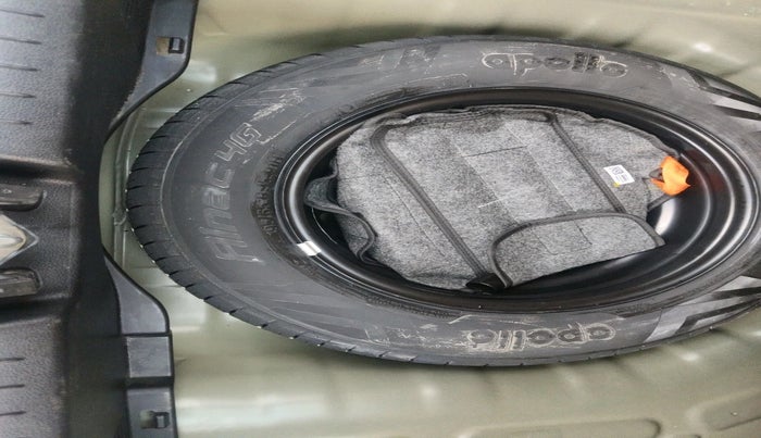 2025 Hyundai VENUE S (O) Plus 1.2 Petrol , Petrol, Manual, 10,925 km, tyre