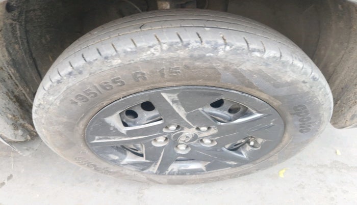 2025 Hyundai VENUE S (O) Plus 1.2 Petrol , Petrol, Manual, 10,925 km, tyre