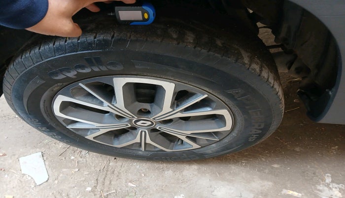 2021 Renault Duster RXZ 1.5 PETROL MT, Petrol, Manual, 34,808 km, tyre