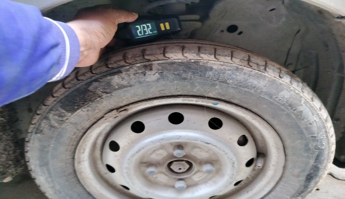 2012 Maruti Wagon R 1.0 LX, Petrol, Manual, 74,098 km, tyre