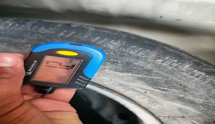 2016 Maruti Celerio VXI AMT, Petrol, Automatic, 85,647 km, tyre