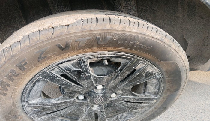 2025 Renault TRIBER Techno, Petrol, Manual, 2,210 km, tyre