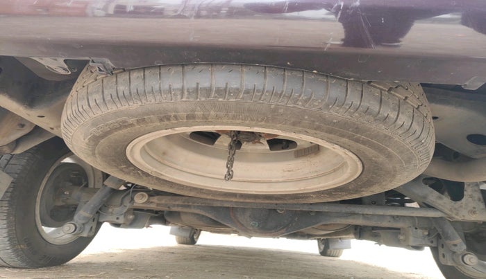 2017 Toyota Innova Crysta 2.4 G 7 STR, Diesel, Manual, 91,383 km, tyre