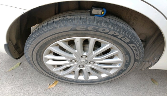 2017 Maruti Dzire ZXI AMT, Petrol, Automatic, 53,571 km, tyre